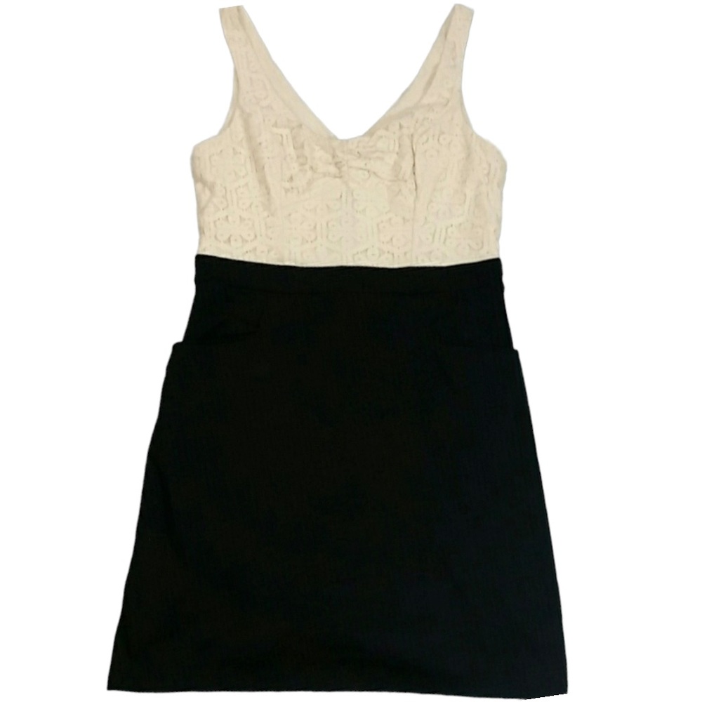 Johnny Martin Black & Lace Dress Size Large Juniors